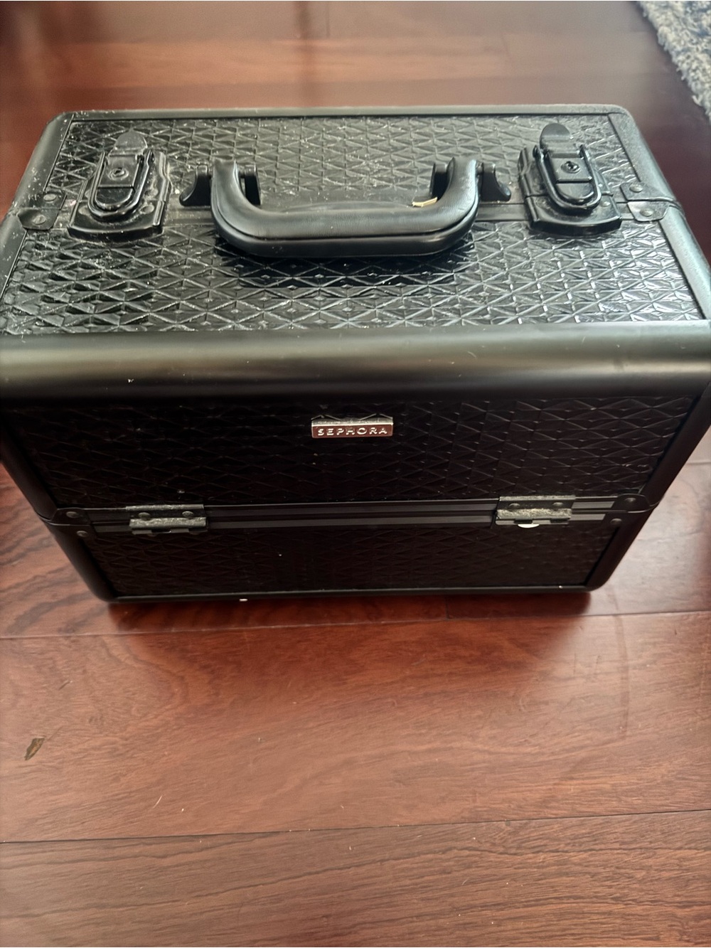 Sephora Black Quilted Cosmetic Train Case with Top Handle